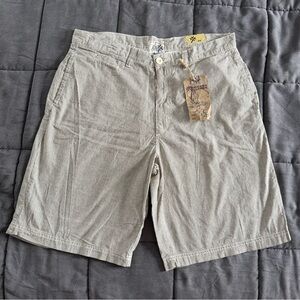 Modern Culture Men's Gray/white striped Casual Shorts size 34 NWT